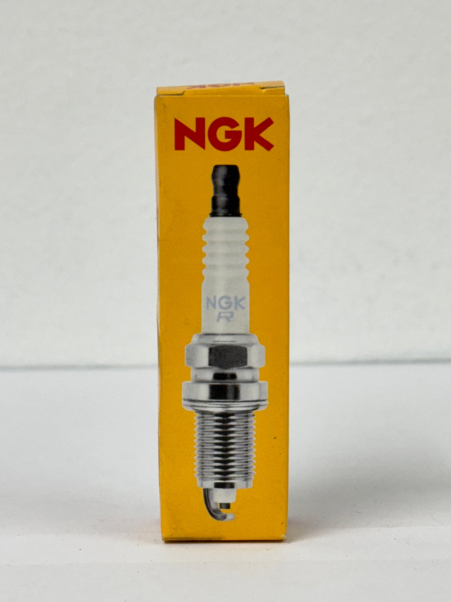 NGK Sparkplugs B8ES